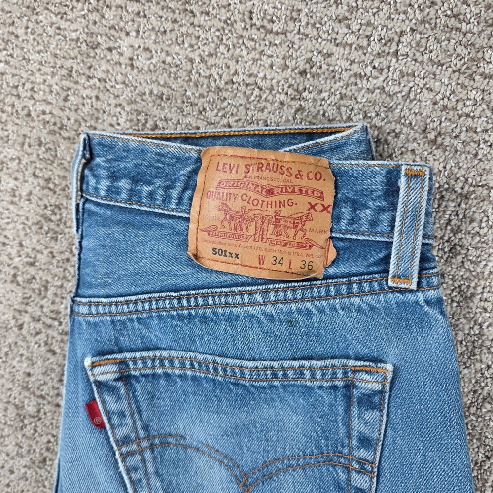 Vintage 90s Levi's 501xx 32x34 Mens Blue Straight Leg Denim Jeans Made in USA - Picture 4 of 14